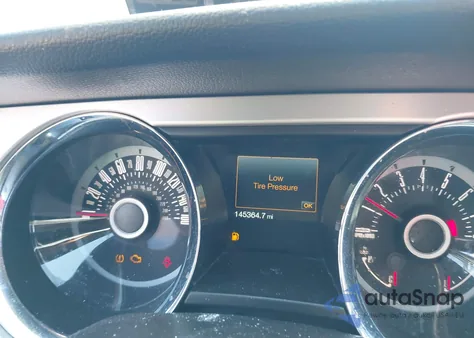 2013 Ford Mustang V6 Premium from USA, damaged, VIN 1ZVBP8EM0D5235518